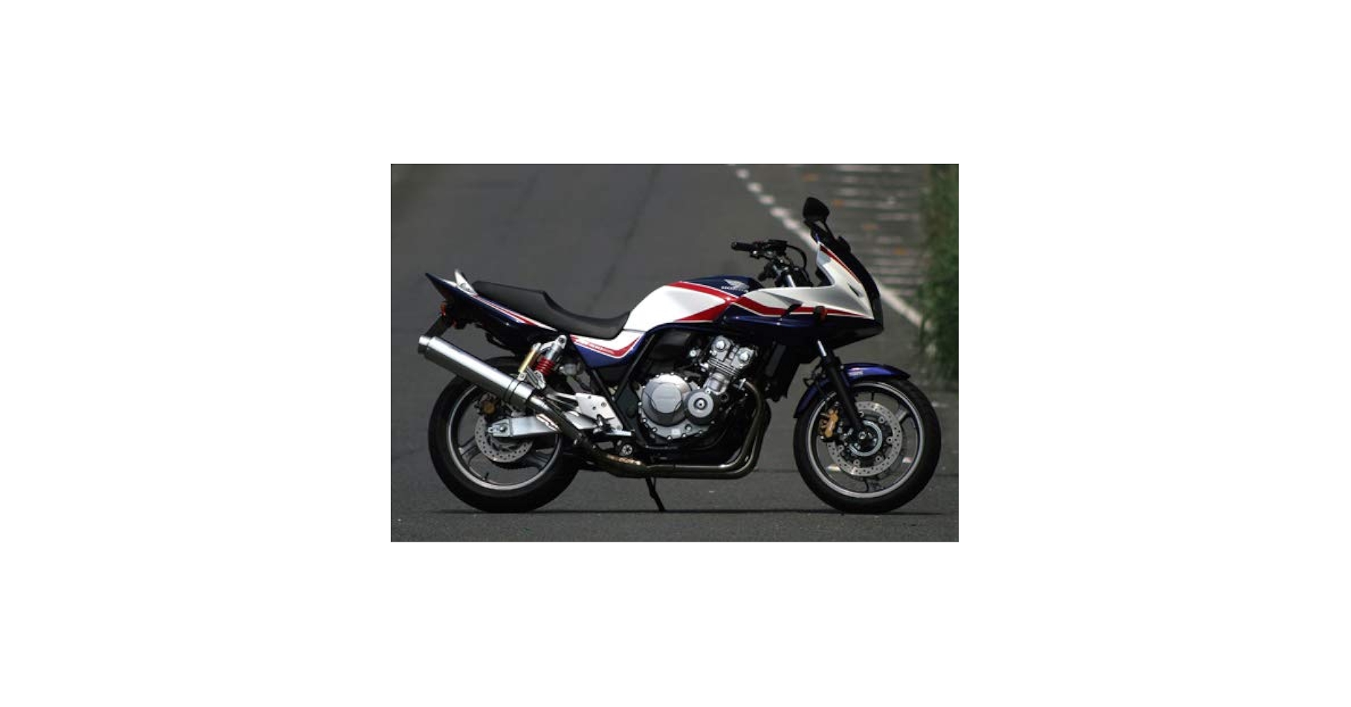 CB400SF/SB 08- リアライズ スリップオンマフラー Amazon | リアライズ(Realize) Aria スリップオンマフラー HONDA